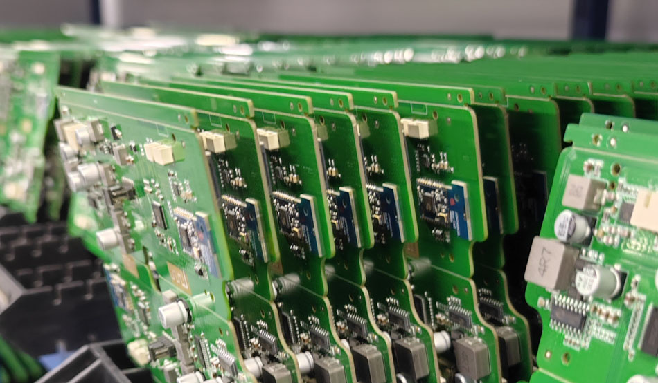Protiopatrenia proti narušeniu dodávateľského reťazca pri spracovaní PCBA
