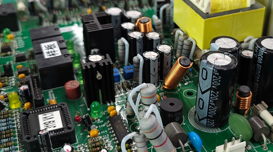 Vplyv viackanálového komunikačného mechanizmu PCBA tovární na zákaznícku podporu