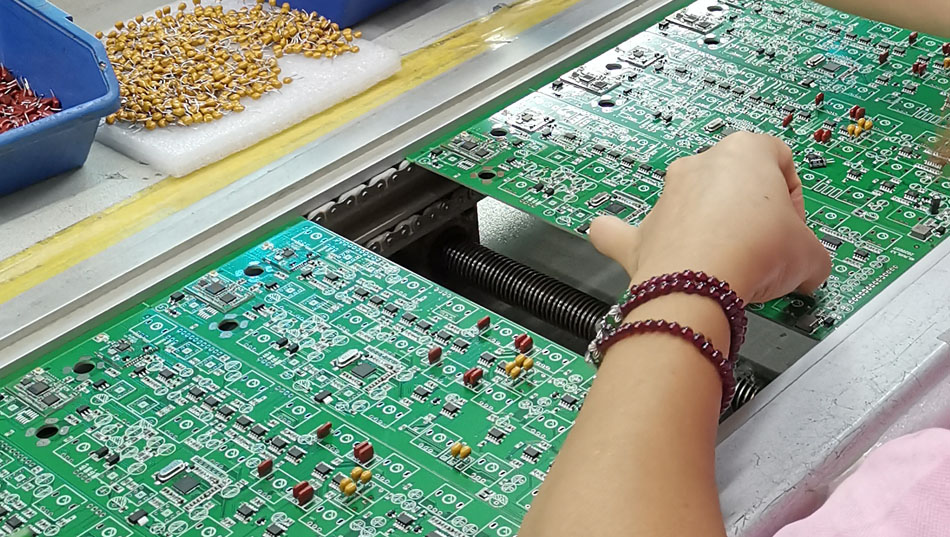 Ako pomáha zákaznícka konzultačná služba továrne PCBA riešiť technické problémy