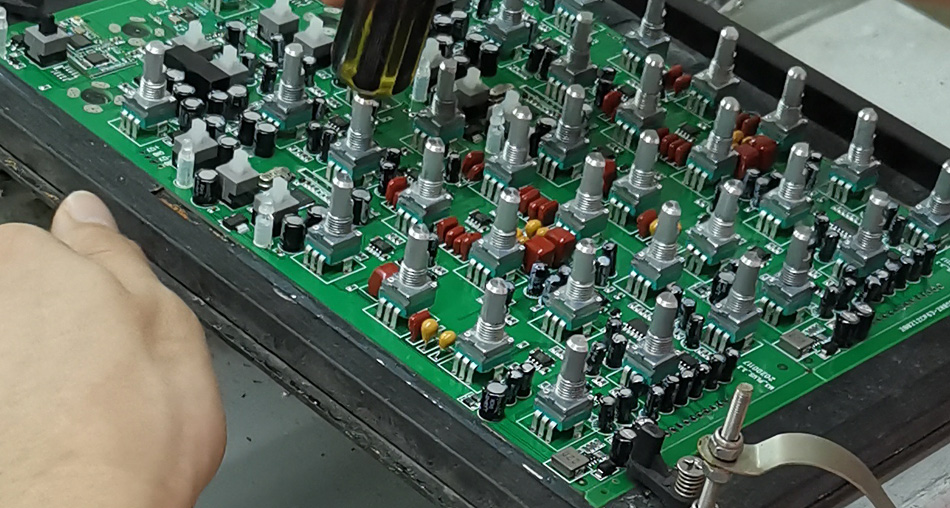 Ako znížiť výrobné náklady tovární na PCBA optimalizáciou dodávateľského reťazca?