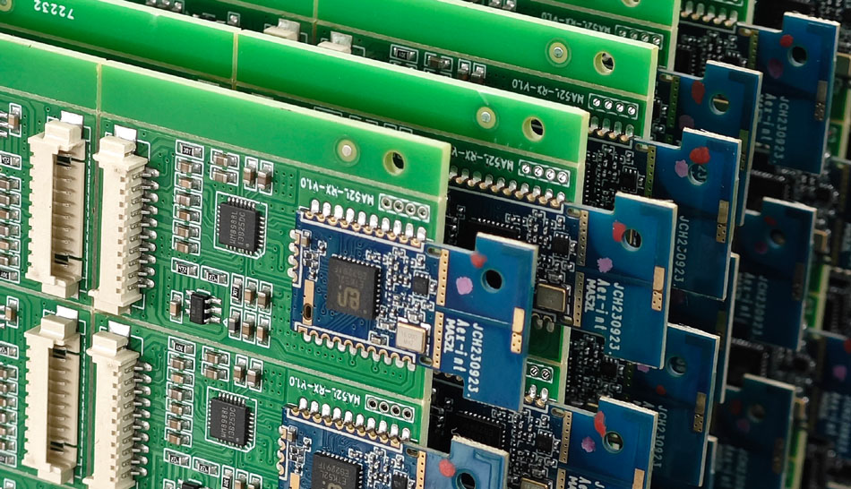 Ako továrne na PCBA znižujú výrobné náklady prostredníctvom energetického manažmentu