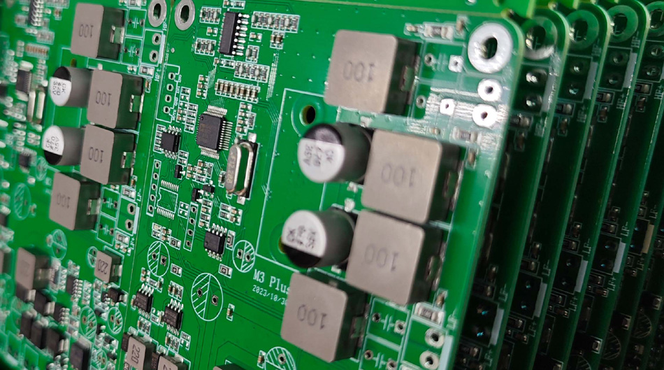 Ako vyhodnotiť špeciálne možnosti spracovania materiálov v závodoch PCBA?