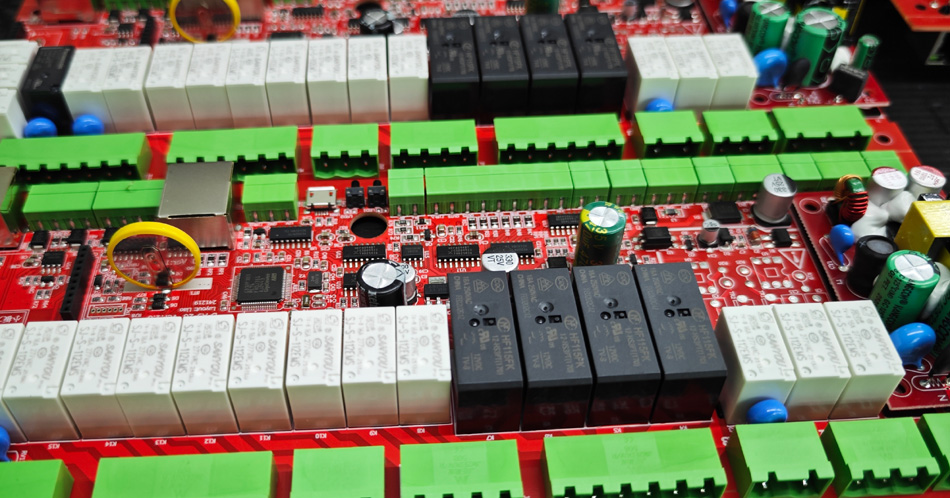 Skúmanie budúcich trendov vývoja továrne PCBA: Od technológie po službu